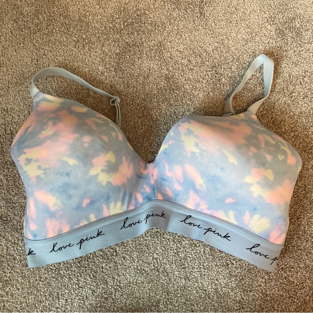 Victoria’s Secret Pink Wear Everywhere wireless lightly lined tie dye bra